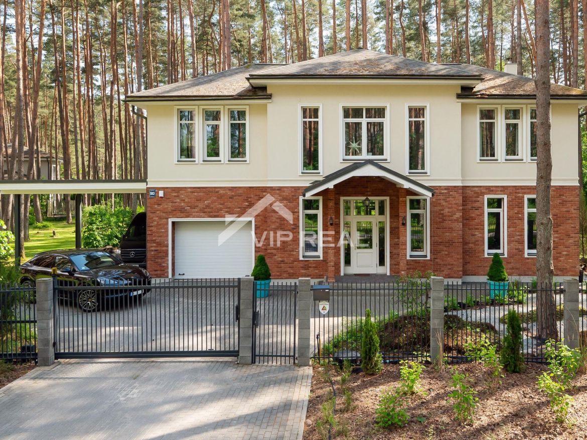 Дом в Юрмале, Латвия, 318 м² - фото 1