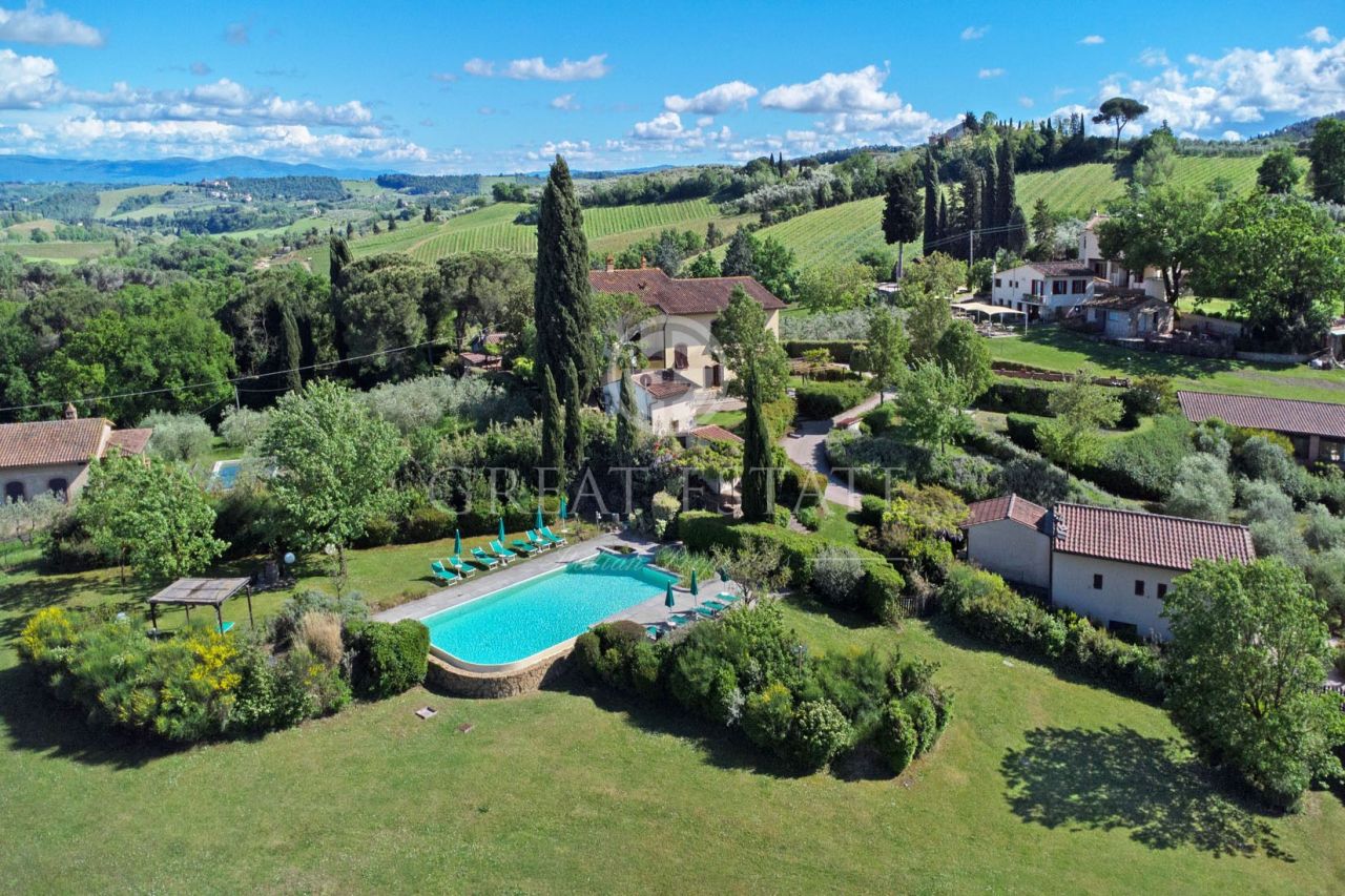 Дом в Сан-Джиминьяно, Италия, 826 м² - фото 5