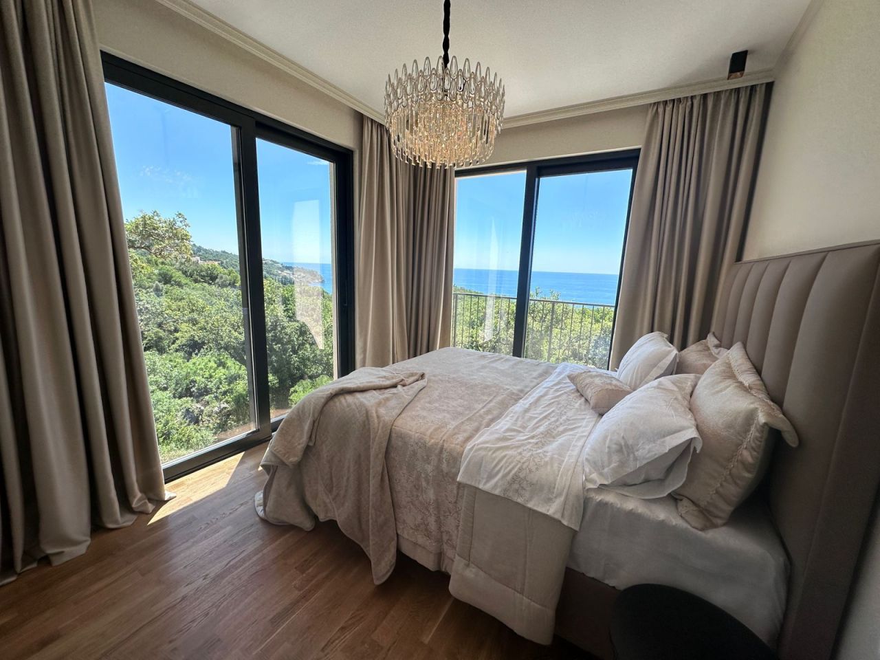 Коттедж в Будве, Черногория, 223 м² - фото 12