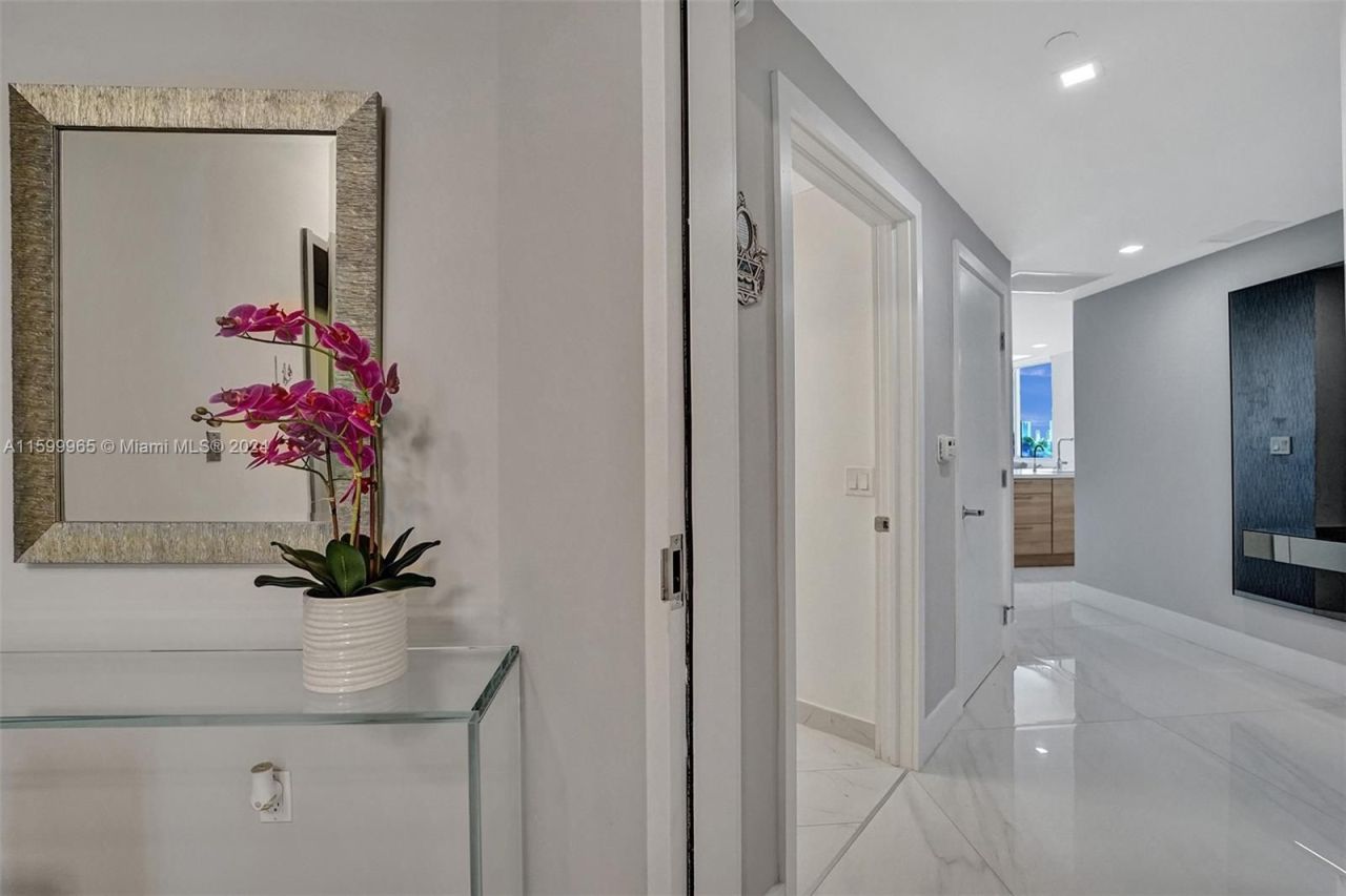 Квартира в Майами, США, 150 м² - фото 4