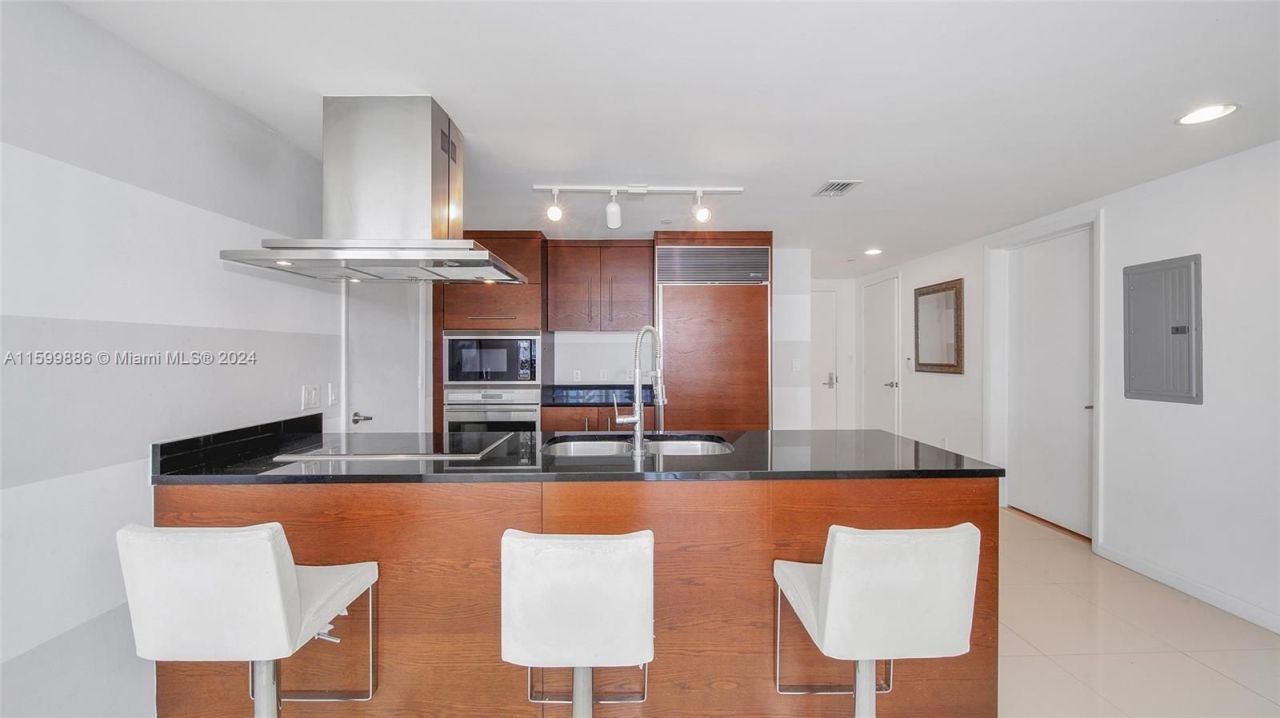 Квартира в Майами, США, 120 м² - фото 7