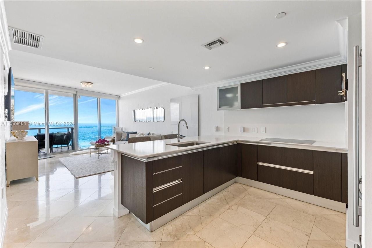 Квартира в Майами, США, 80 м² - фото 15