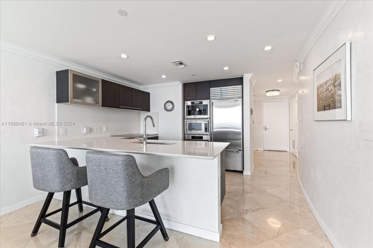 Квартира в Майами, США, 80 м² - фото 13