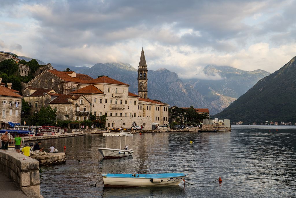 Земля в Рисане, Черногория, 2 180 м² - фото 9