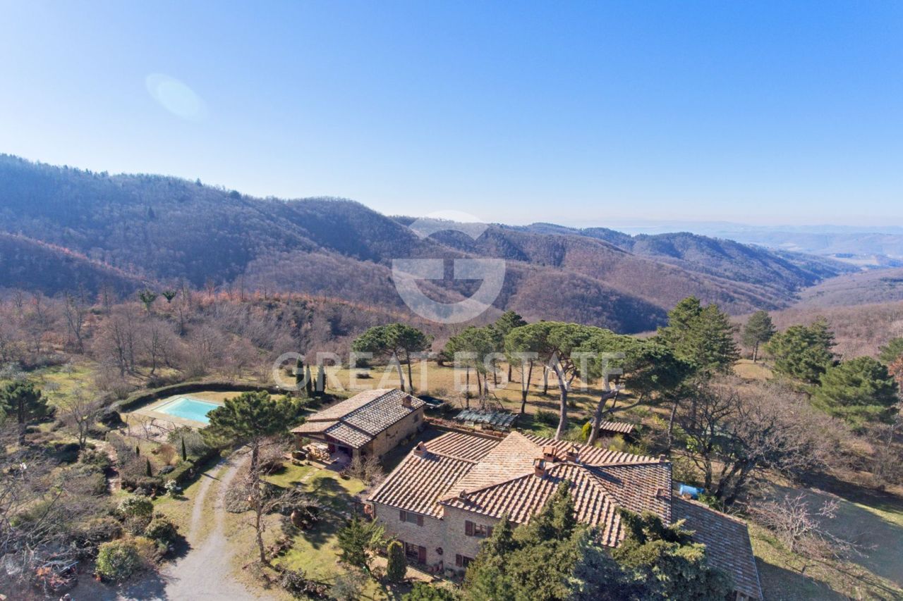 Дом в Кьянти, Италия, 514.3 м² - фото 2