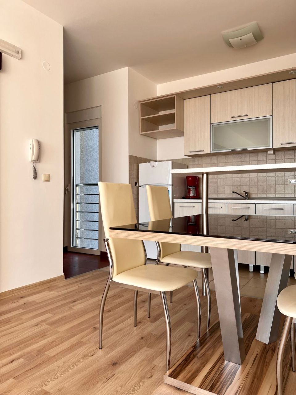 Квартира в Будве, Черногория, 78 м² - фото 12