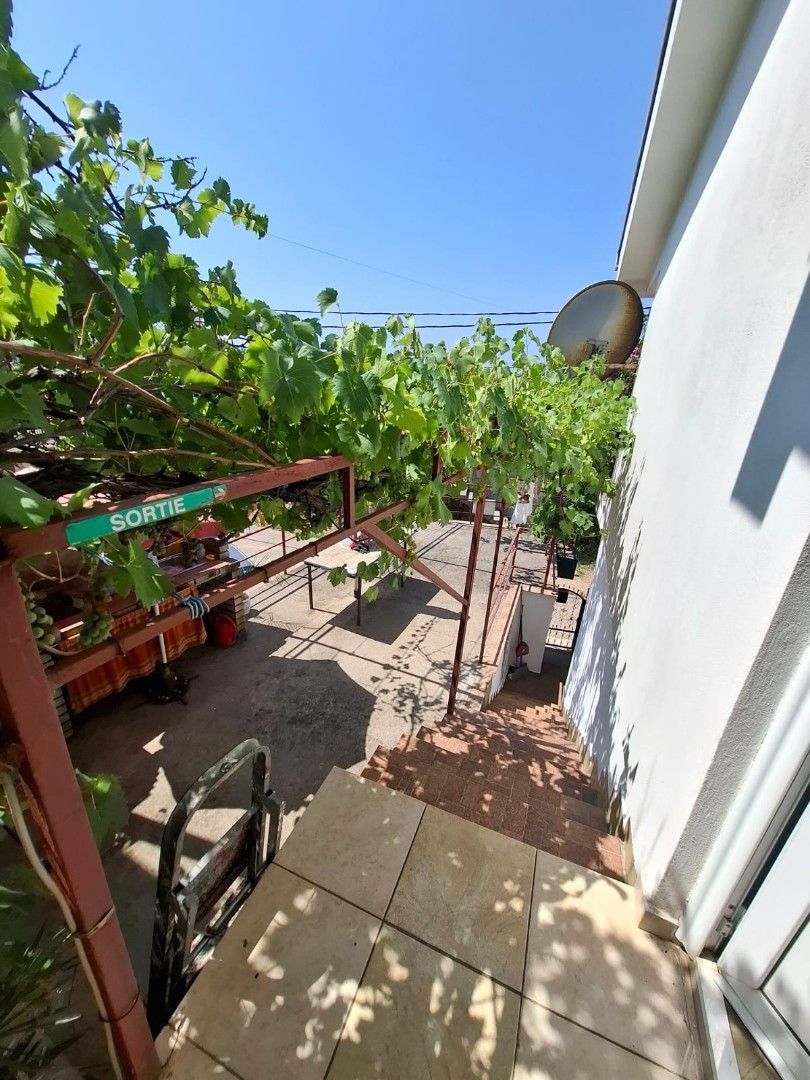 Дом в Добра Воде, Черногория, 115 м² - фото 17