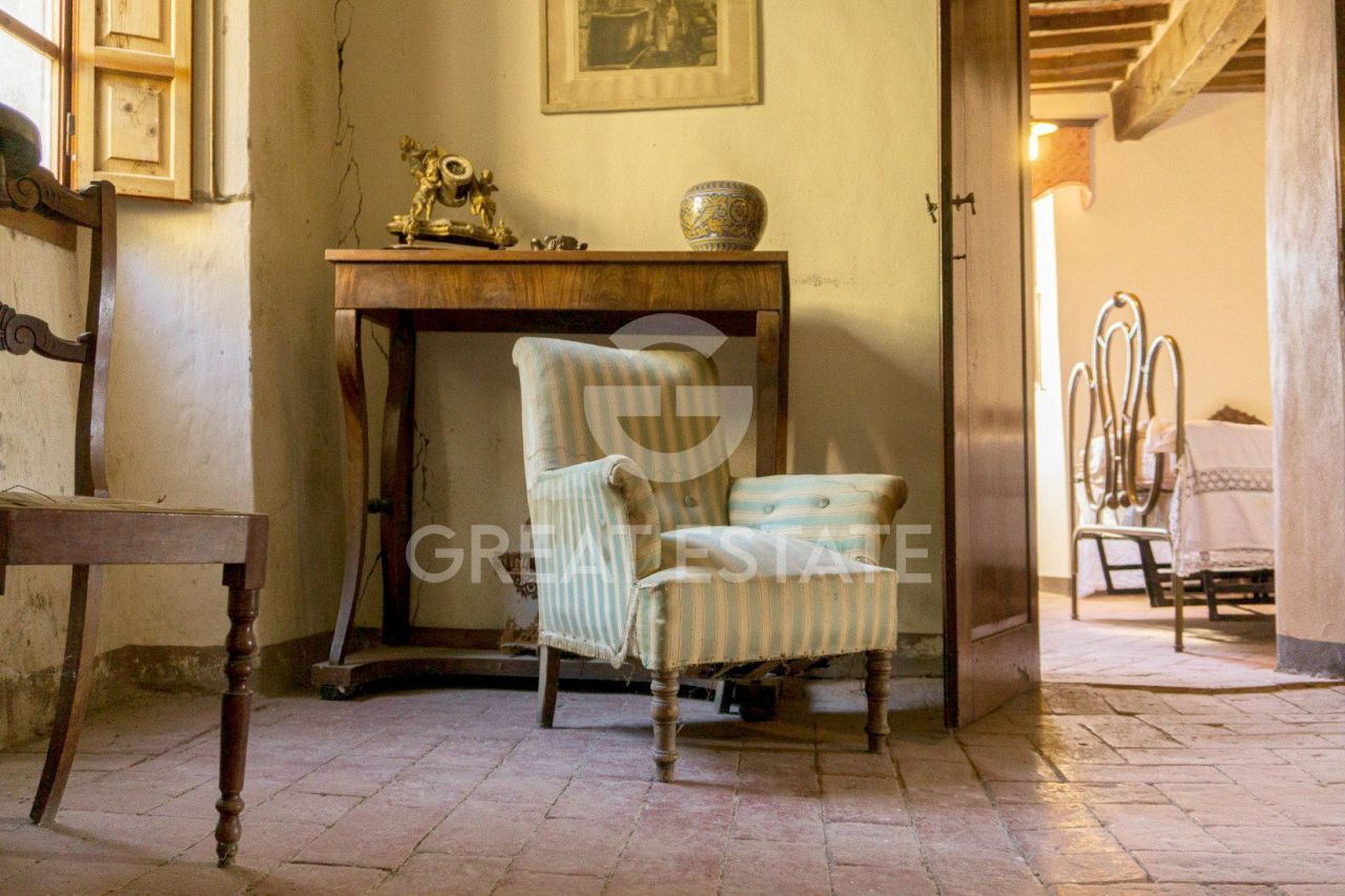 Дом в Читта-ди-Кастелло, Италия, 943 м² - фото 11