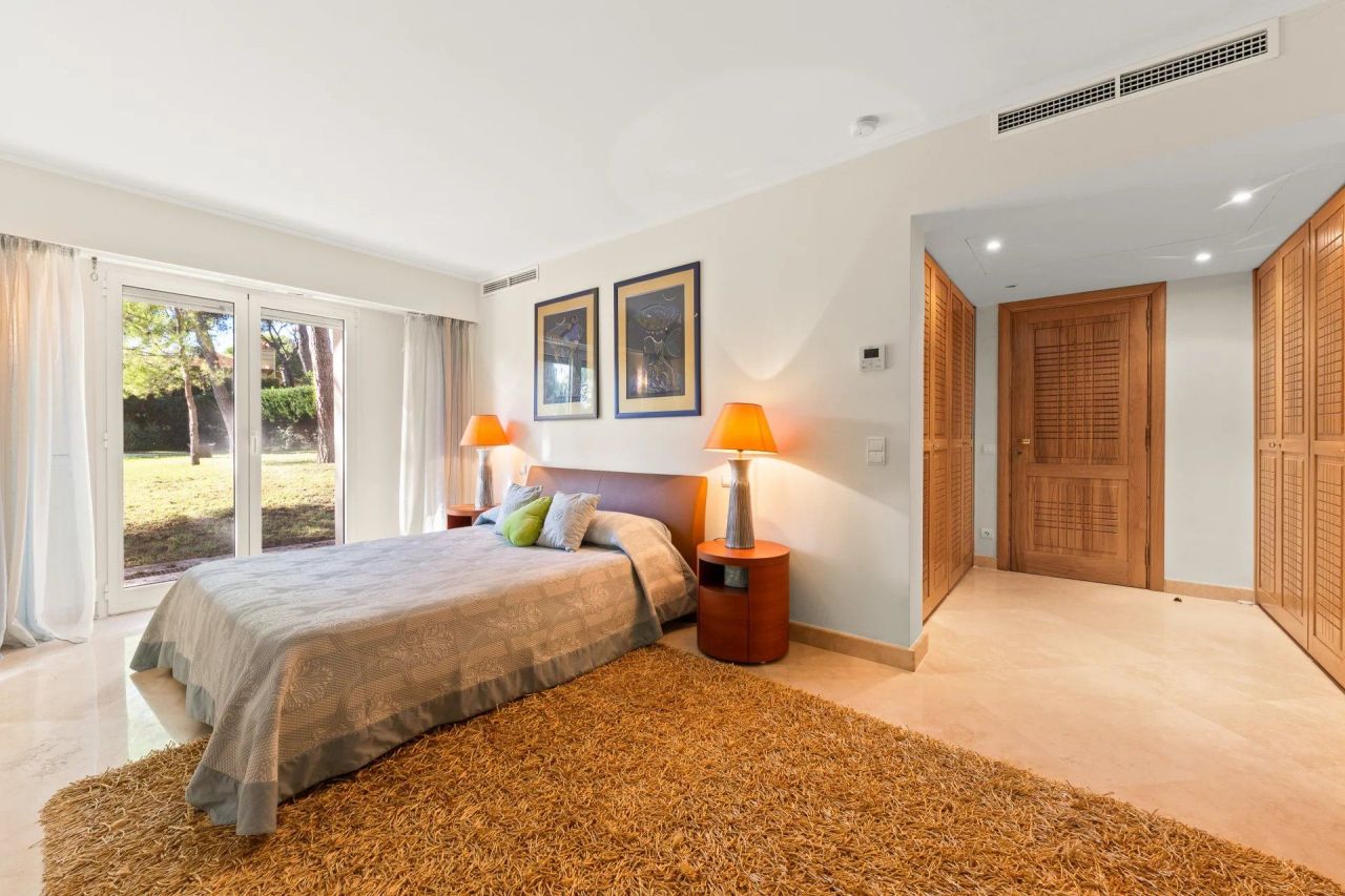 Вилла в Сен-Жан-Кап-Ферра, Франция, 420 м² - фото 17