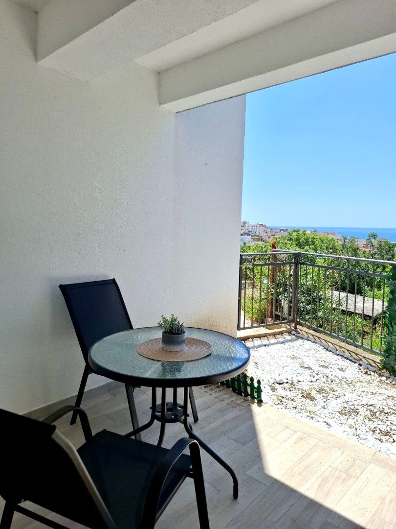 Квартира в Добра Воде, Черногория, 54 м² - фото 4