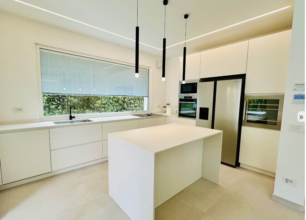 Вилла в Марина ди Пьетрасанта, Италия, 226 м² - фото 5