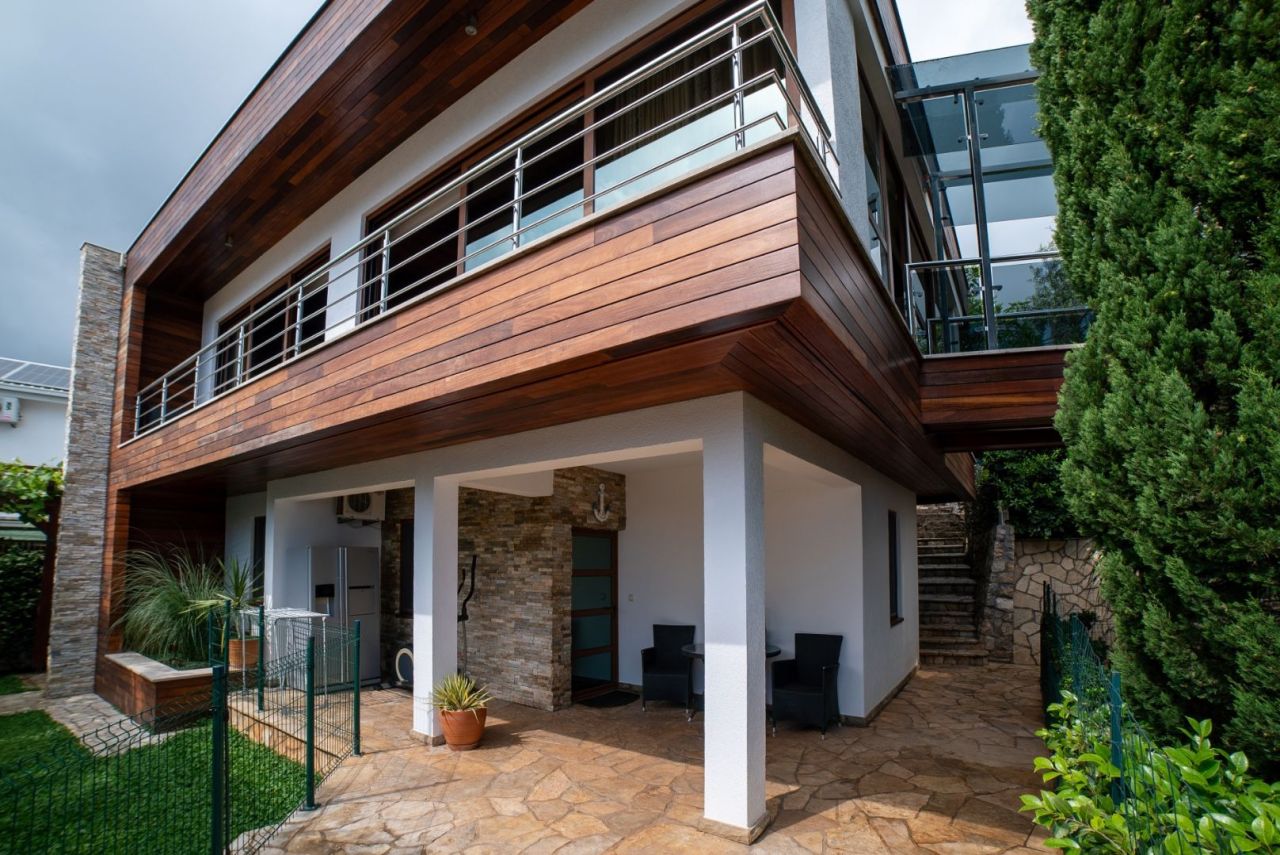 Отель, гостиница в Бечичи, Черногория, 435 м² - фото 18