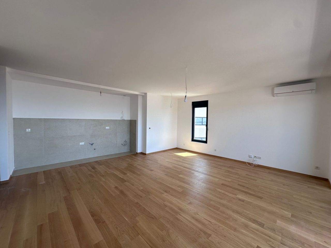 Апартаменты в Ивановичи, Черногория, 84.6 м² - фото 4