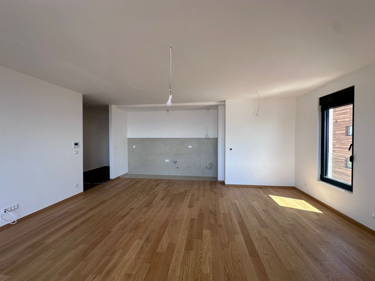 Апартаменты в Ивановичи, Черногория, 84.6 м² - фото 11