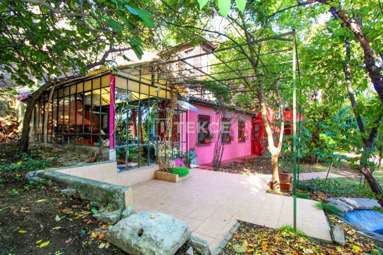 Особняк в Стамбуле, Турция, 850 м² - фото 11