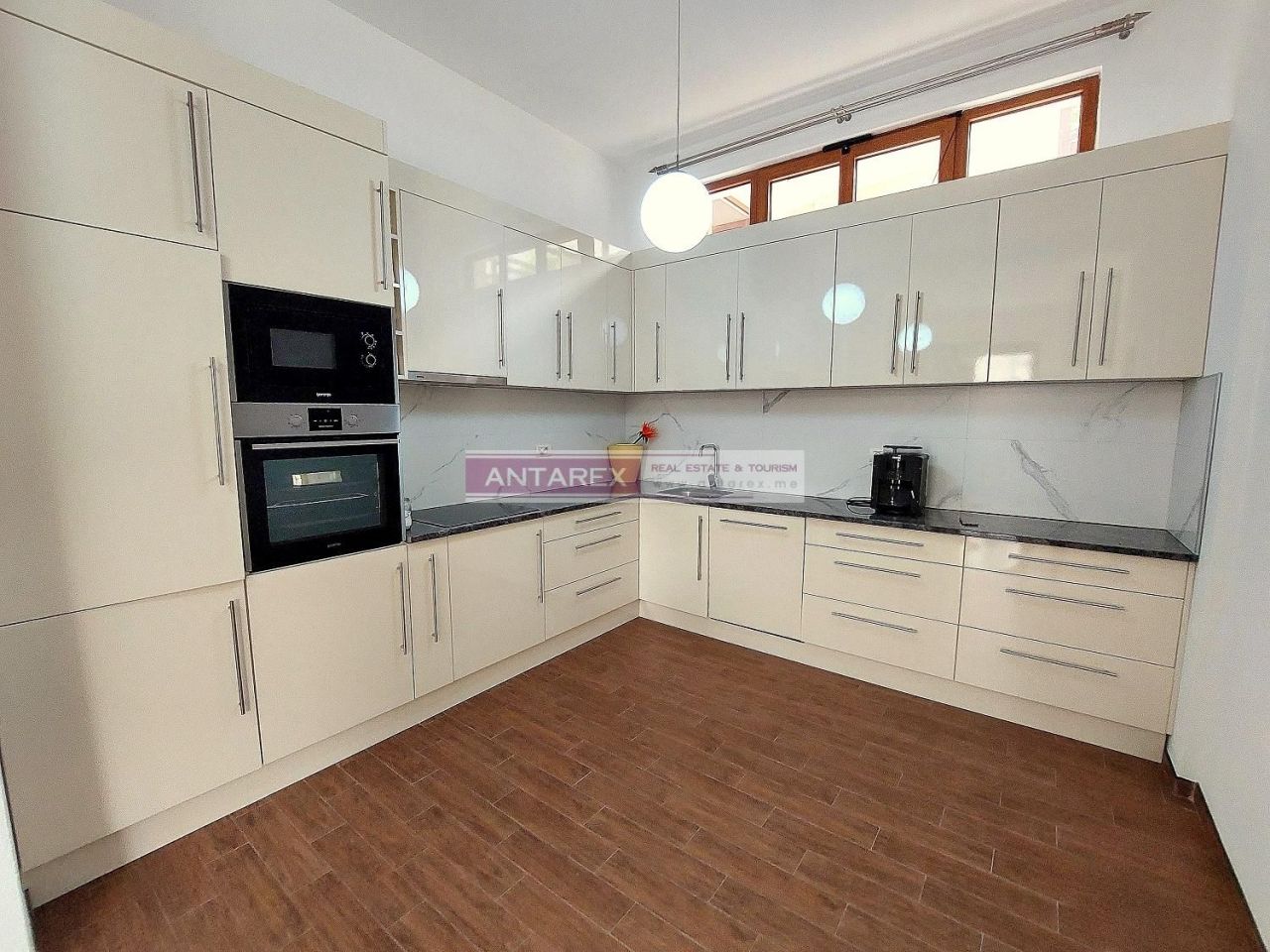 Вилла в Дженовичах, Черногория, 239 м² - фото 5