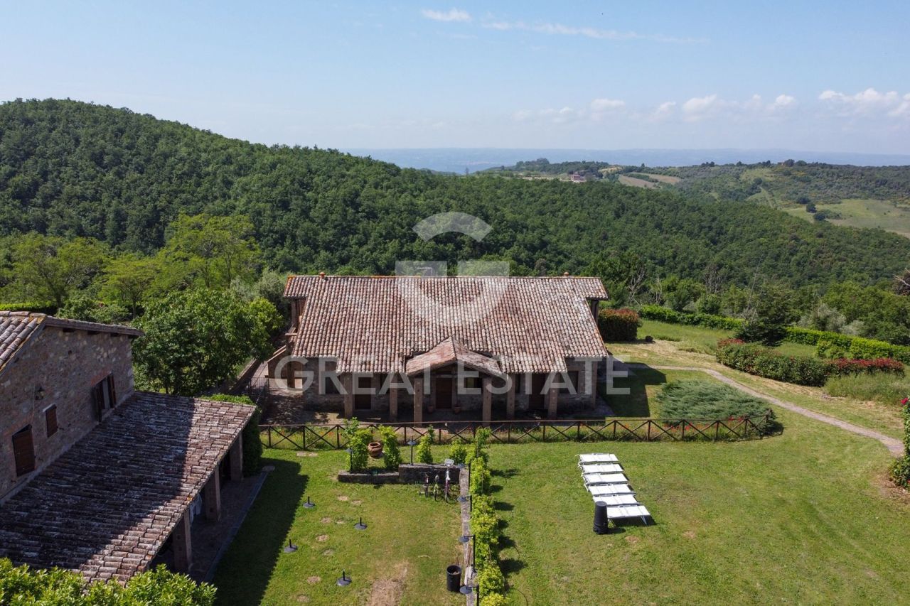 Дом в Орвието, Италия, 754.75 м² - фото 8
