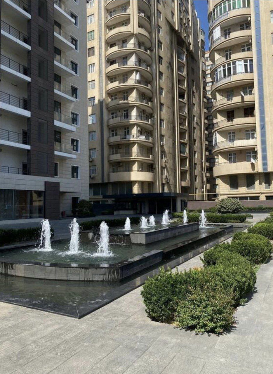 Квартира в Баку, Азербайджан, 140 м² - фото 1