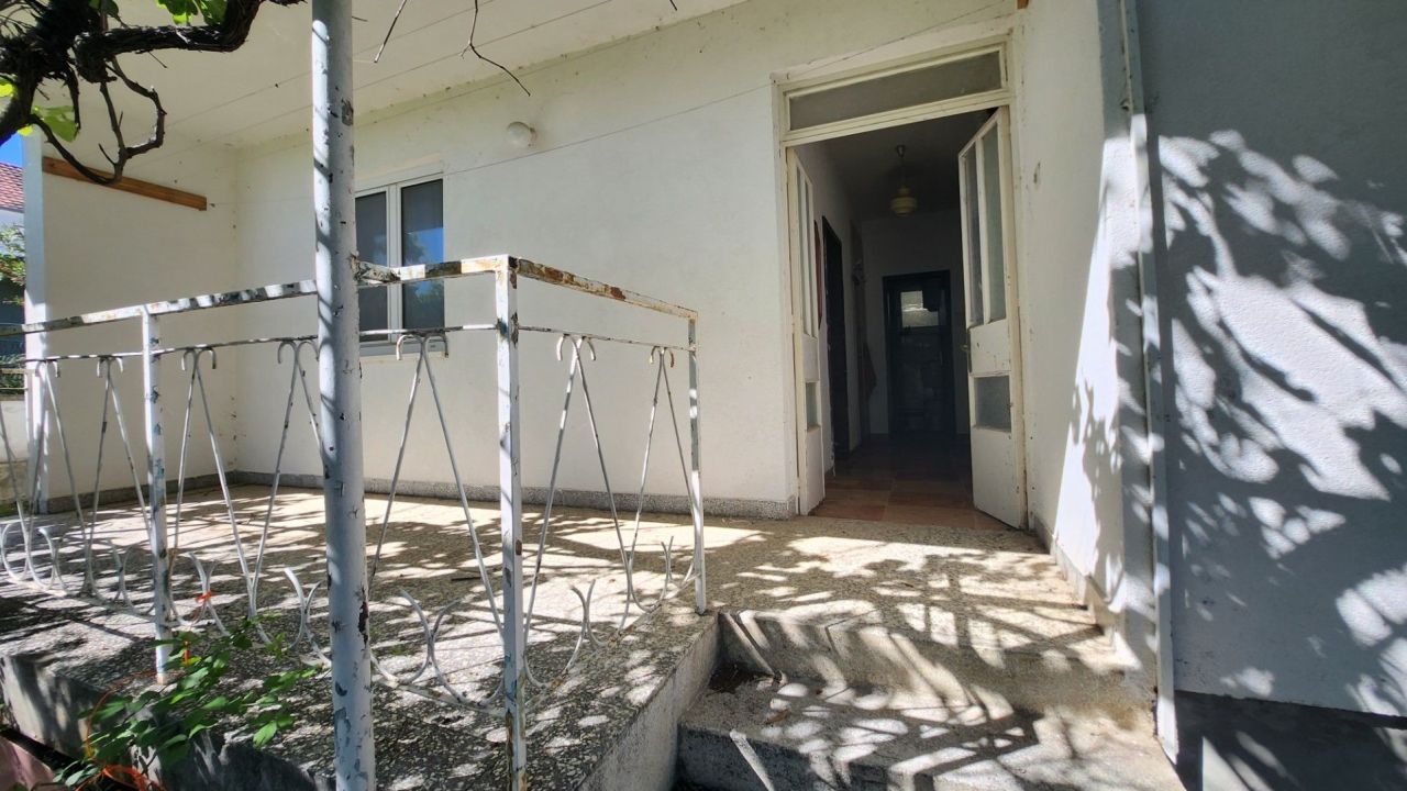 Дом в Сутоморе, Черногория, 130 м² - фото 5