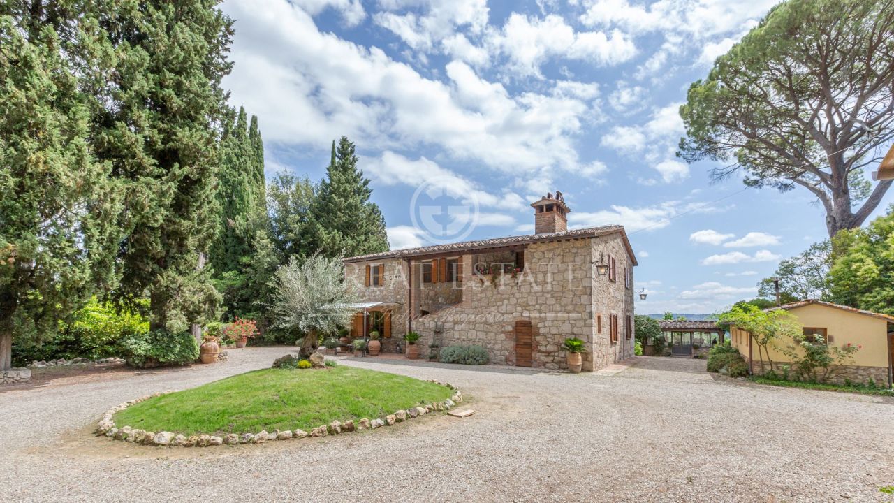 Дом в Четоне, Италия, 417 м² - фото 4