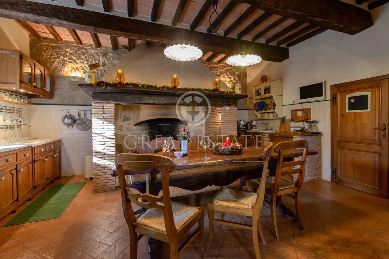 Дом в Четоне, Италия, 417 м² - фото 14