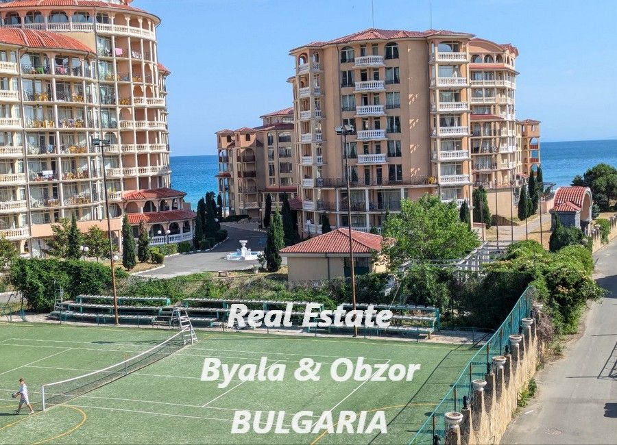 Квартира в Елените, Болгария, 59 м² - фото 2