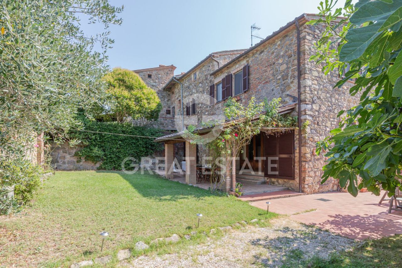 Дом в Четоне, Италия, 253.05 м² - фото 3