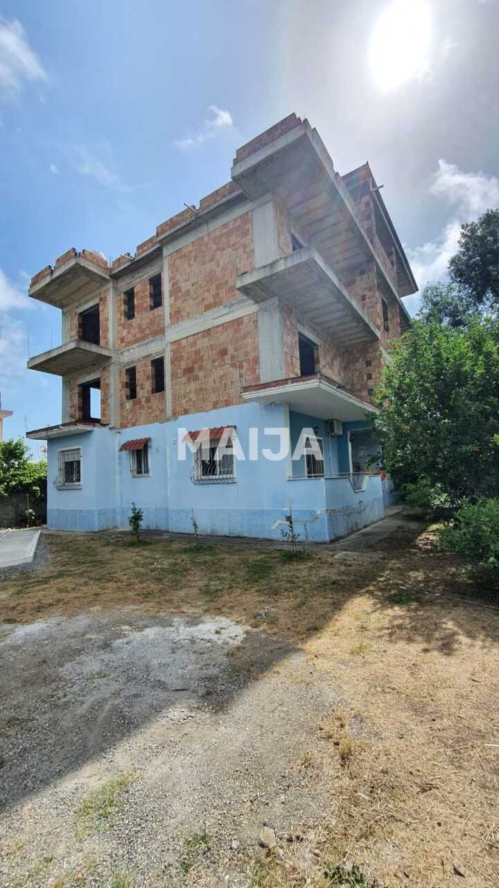 Дом в Дурресе, Албания, 700 м² - фото 2