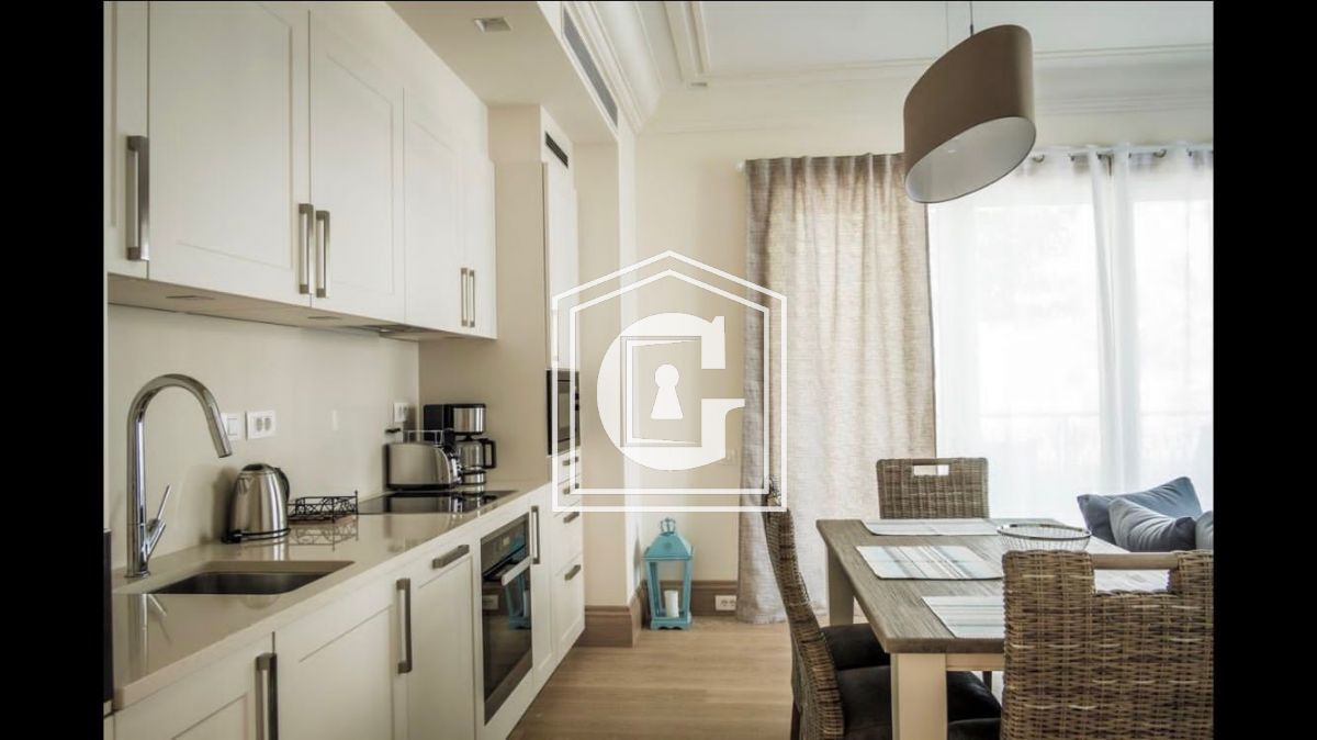 Апартаменты в Тивате, Черногория, 111 м² - фото 3