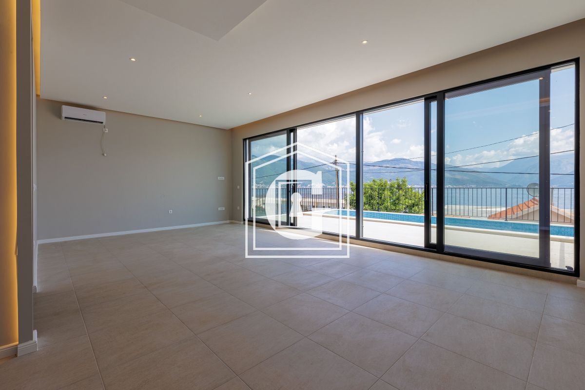 Вилла в Крашичах, Черногория, 200 м² - фото 6