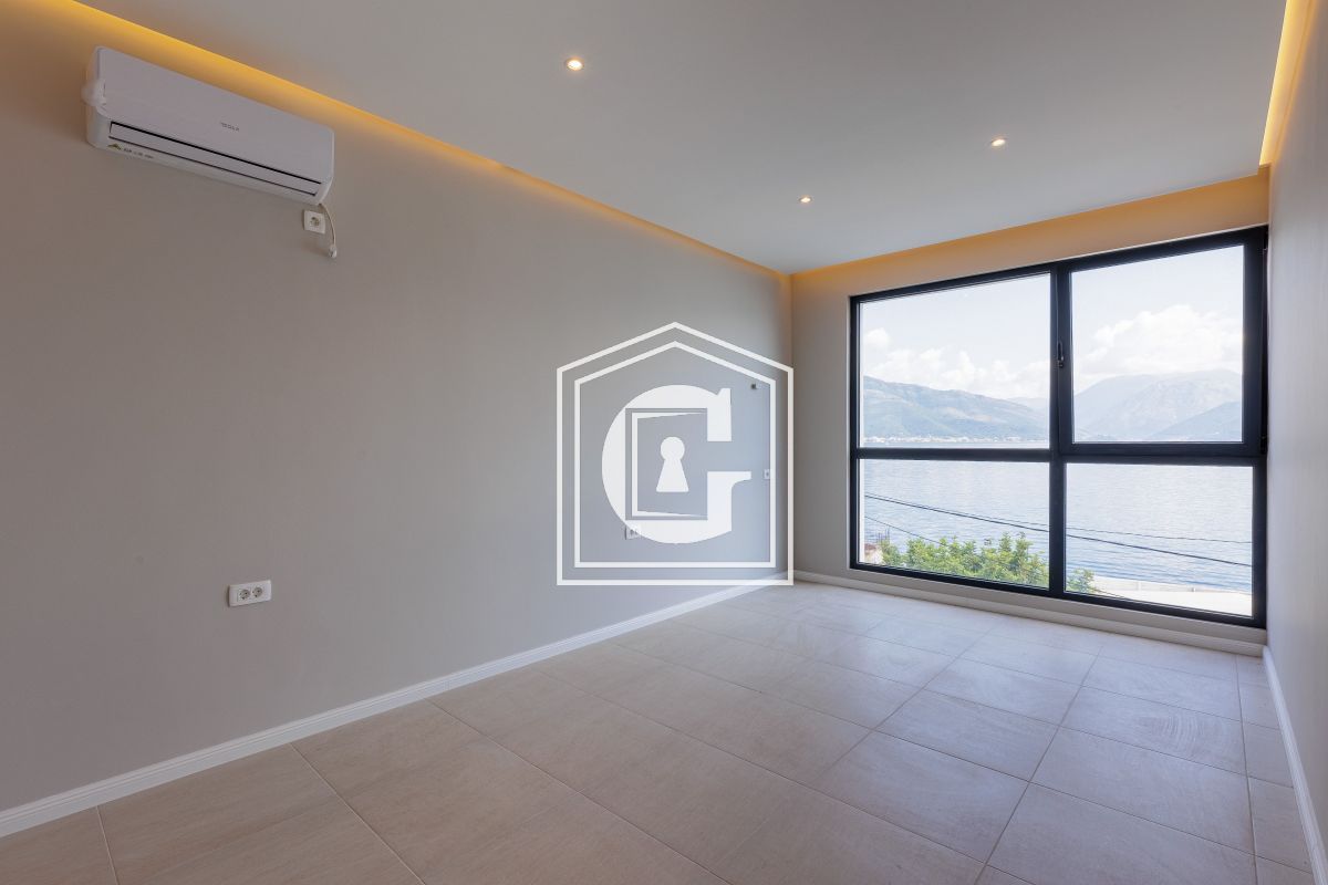 Вилла в Крашичах, Черногория, 200 м² - фото 11