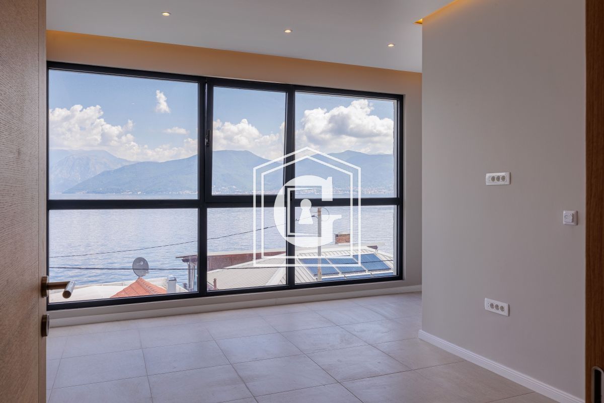 Вилла в Крашичах, Черногория, 200 м² - фото 13