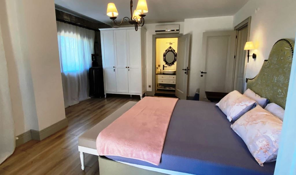 Вилла в Чешме, Турция, 200 м² - фото 14