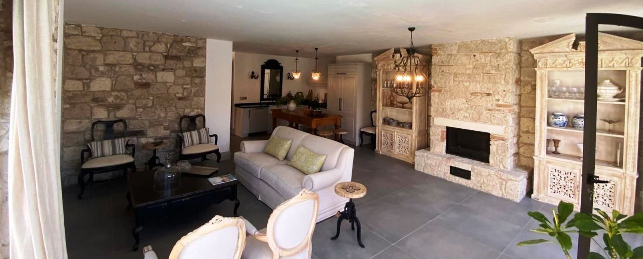 Вилла в Чешме, Турция, 200 м² - фото 8