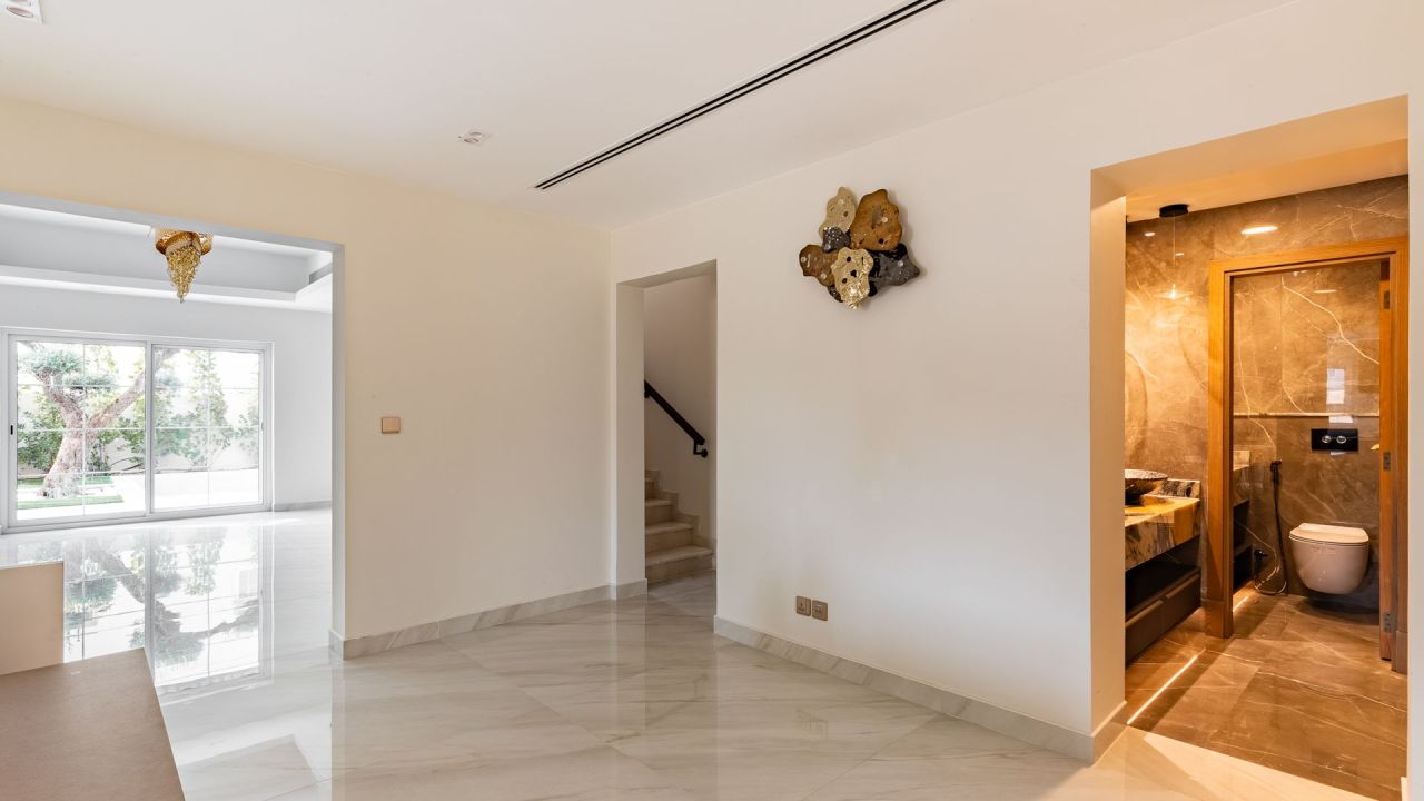 Вилла в Дубае, ОАЭ, 550 м² - фото 12