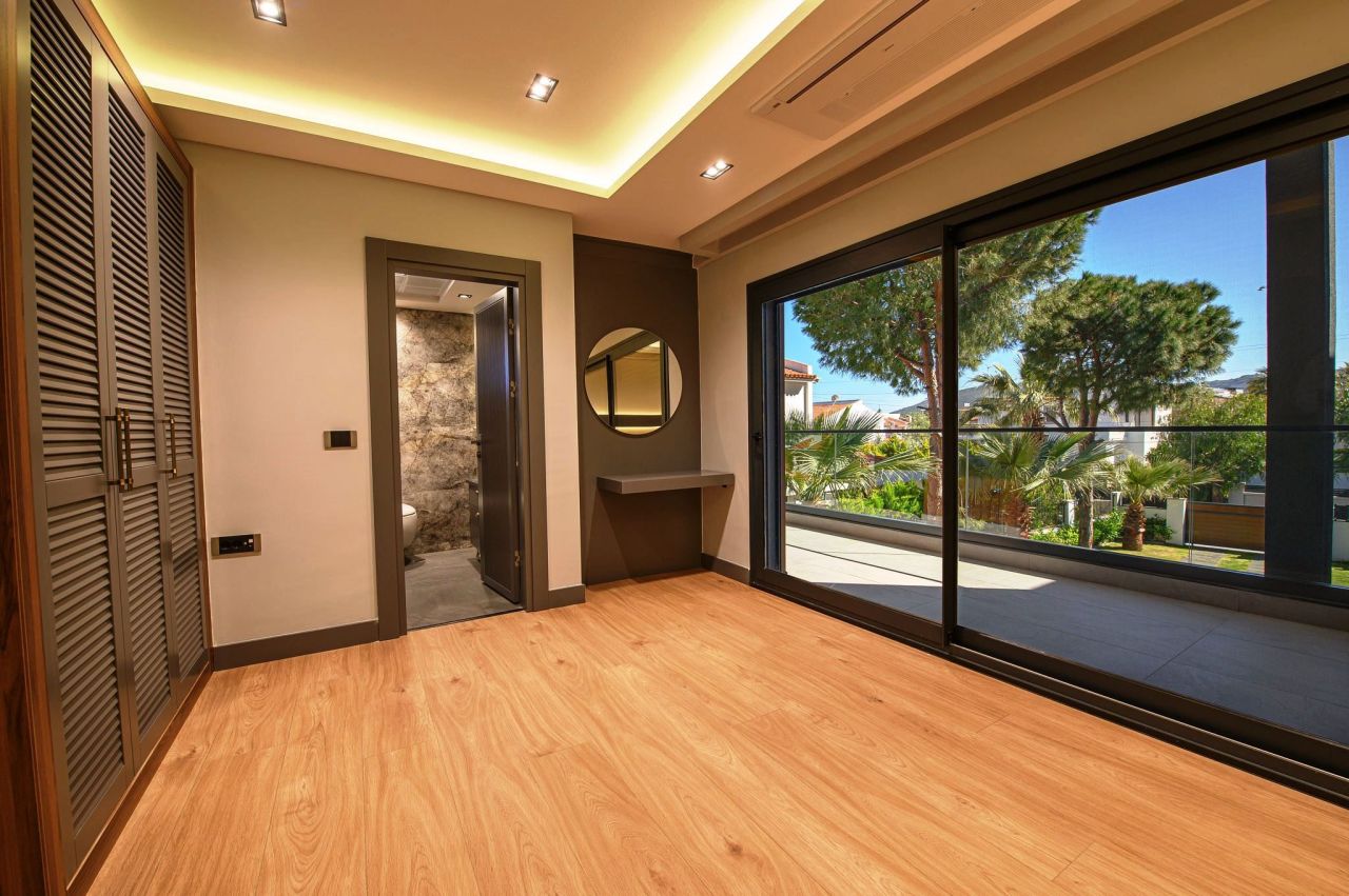 Вилла в Чешме, Турция, 250 м² - фото 15