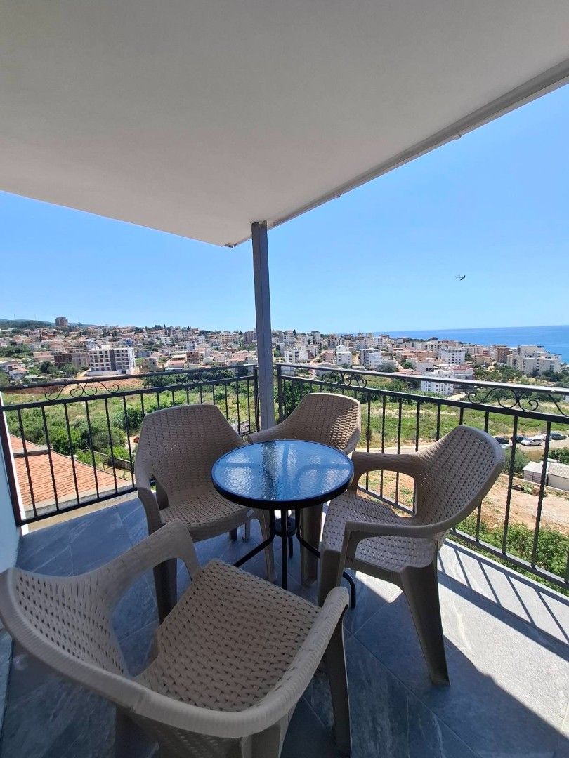 Квартира в Добра Воде, Черногория, 110 м² - фото 2