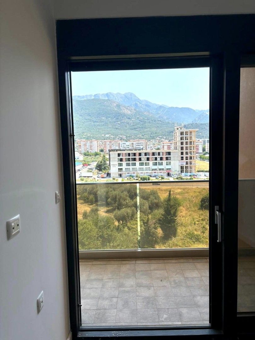 Квартира в Баре, Черногория, 80 м² - фото 3