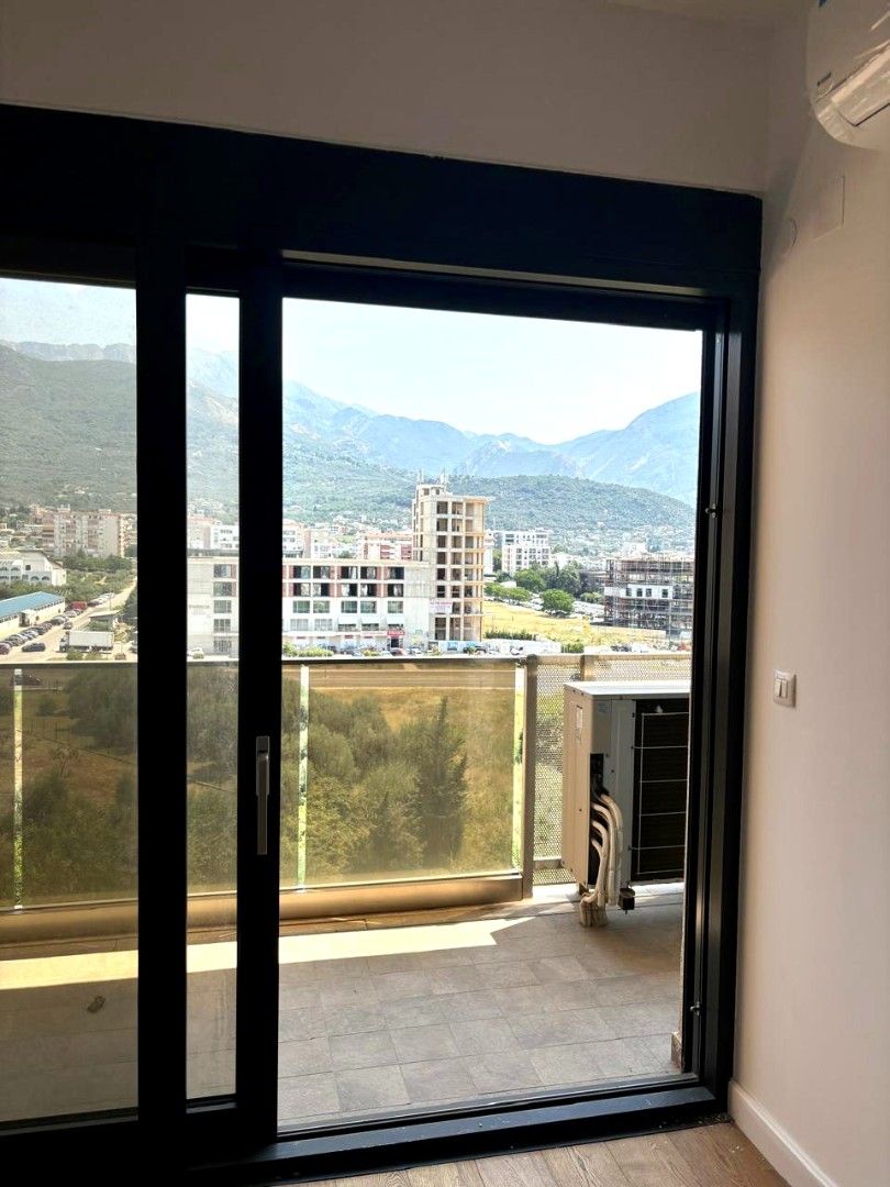 Квартира в Баре, Черногория, 80 м² - фото 4