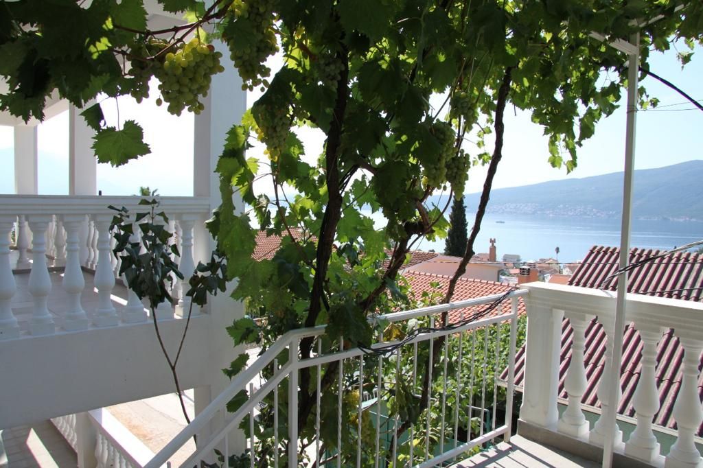 Дом в Баошичах, Черногория, 178 м² - фото 5