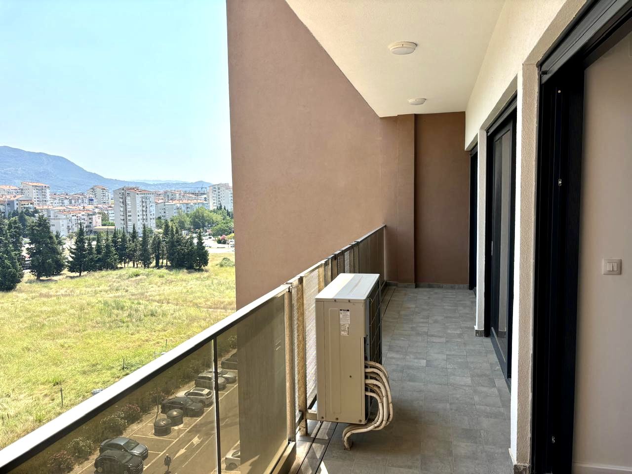 Квартира в Баре, Черногория, 80 м² - фото 11