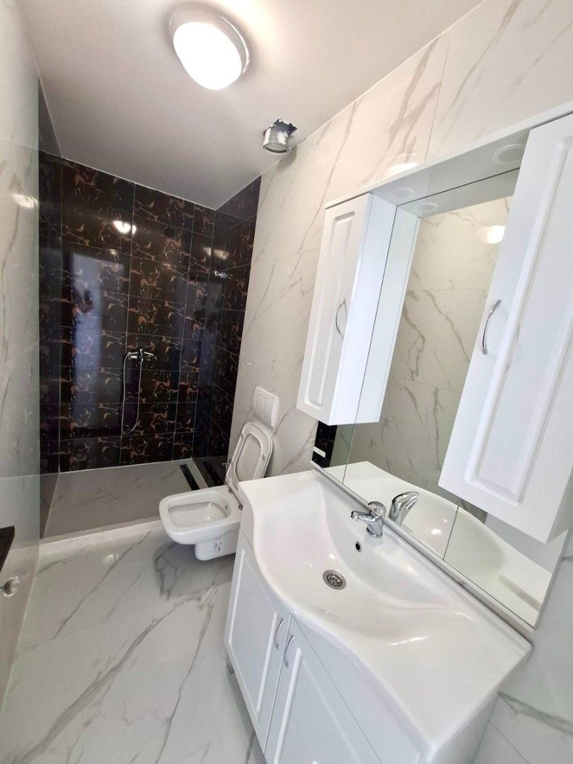 Квартира в Добра Воде, Черногория, 110 м² - фото 13