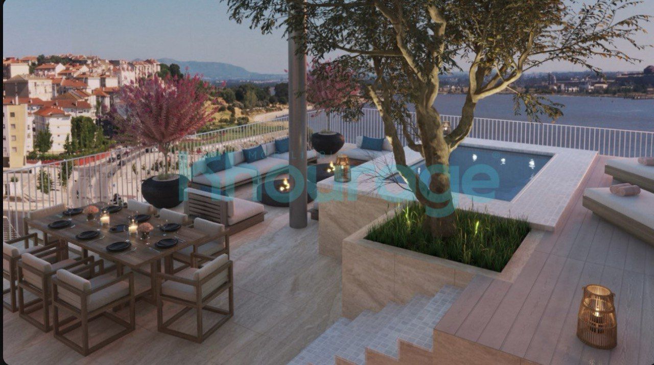 Квартира в Баррейру, Португалия, 109.49 м² - фото 15