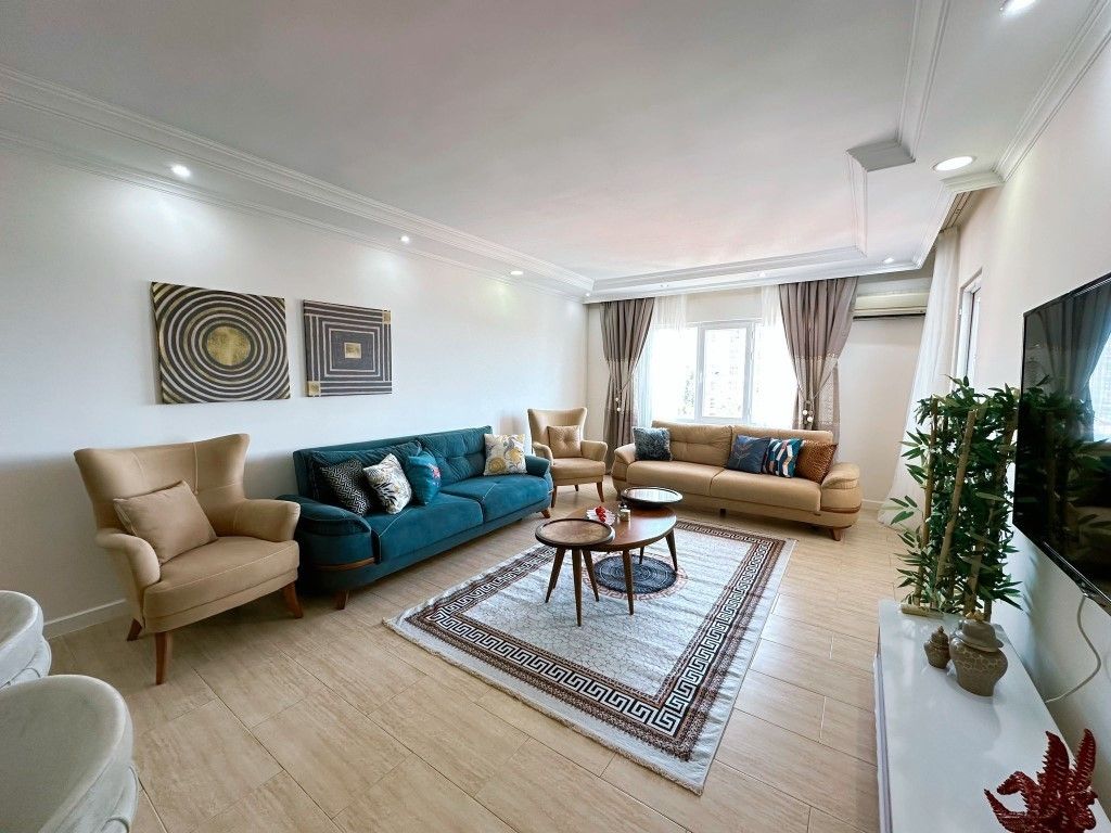 Квартира в Алании, Турция, 120 м² - фото 1