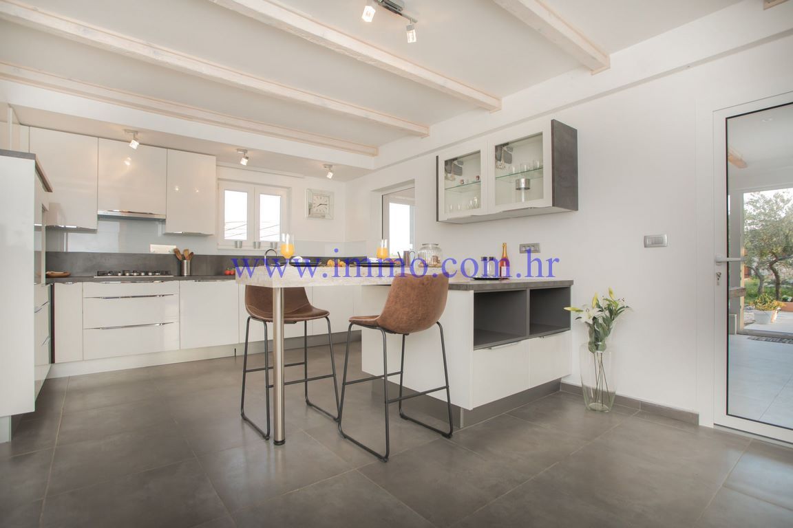 Поместье в Шибенике, Хорватия, 320 м² - фото 4