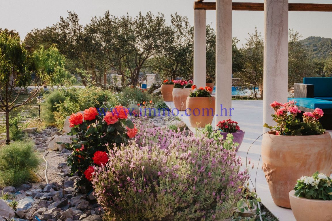 Поместье в Шибенике, Хорватия, 320 м² - фото 8