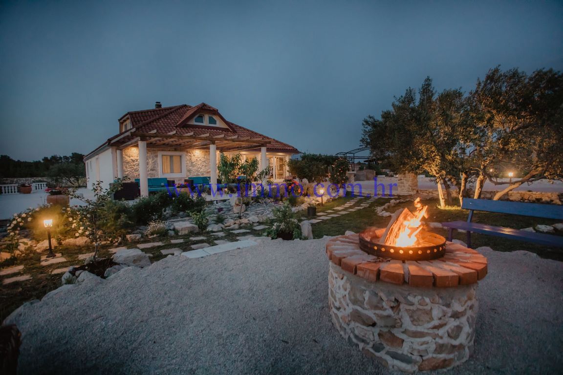 Поместье в Шибенике, Хорватия, 320 м² - фото 18