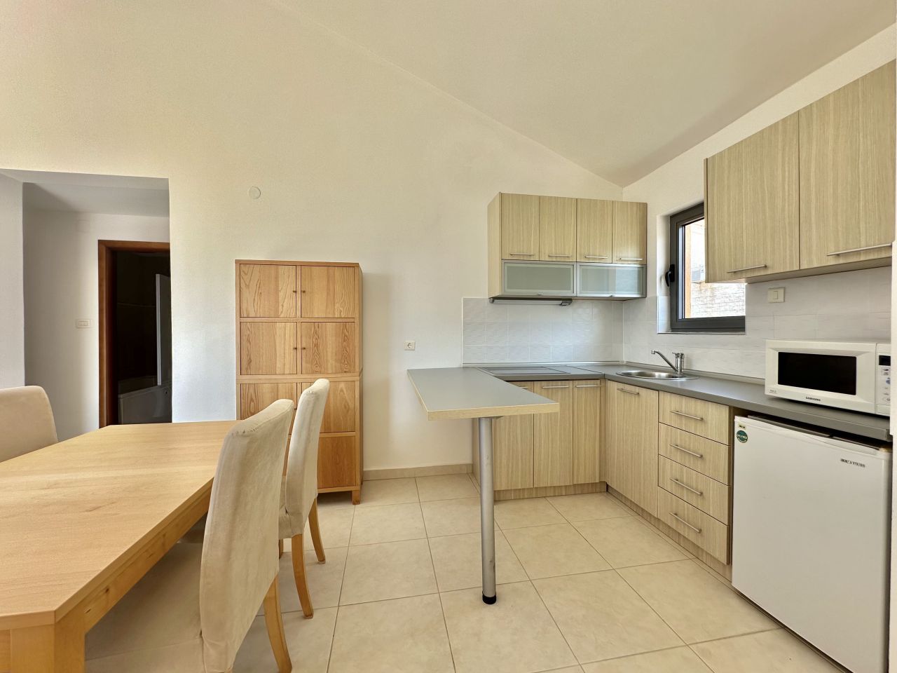 Квартира в Будве, Черногория, 80 м² - фото 5