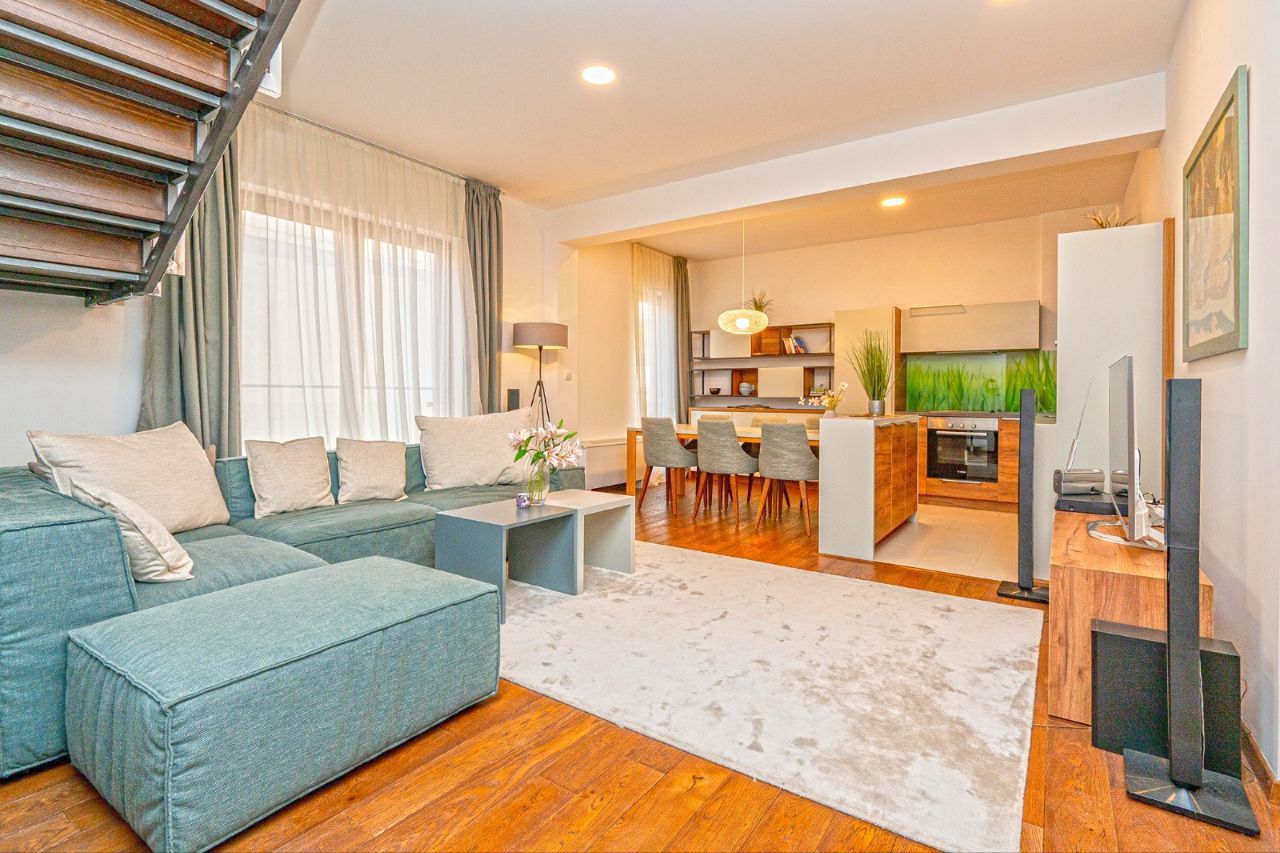 Квартира в Будве, Черногория, 172 м² - фото 2