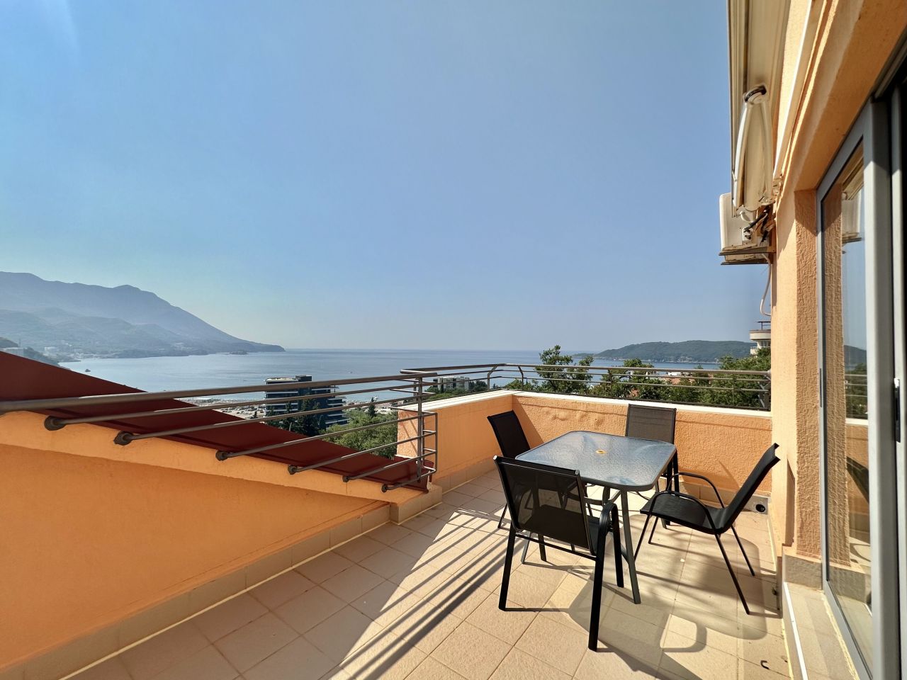 Квартира в Будве, Черногория, 80 м² - фото 12